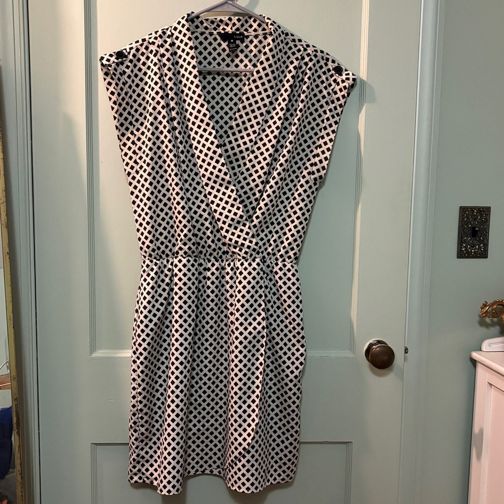 Retro Wrap Dress - Medium